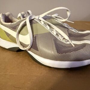 Women's Gray and White Golf Shoes